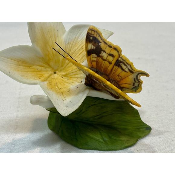 Franklin Mint Butterflies of Paradise Porcelain Figurine Swordtail Tortoiseshel - Picture 10 of 11